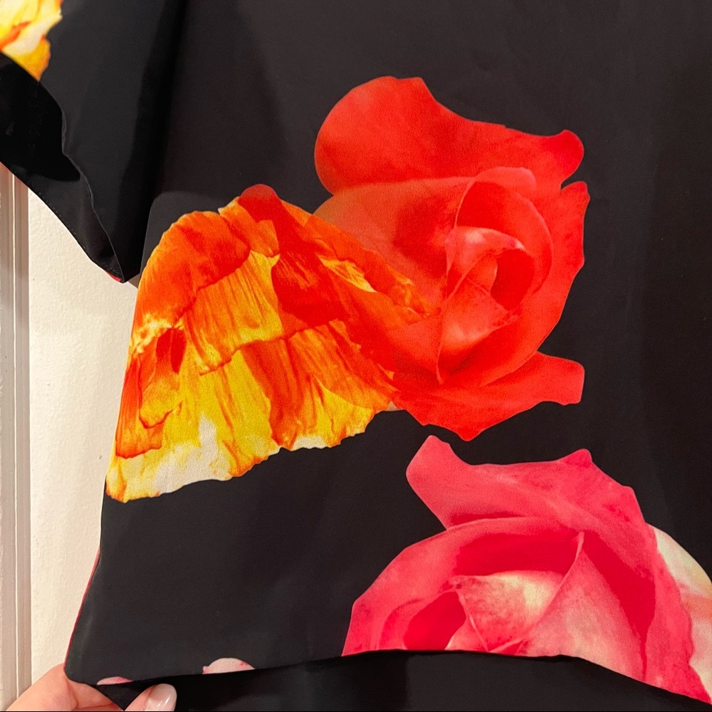 ARITZIA Babaton Randy Blouse - Floral - Picture 4 of 9